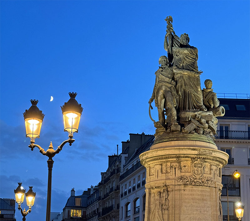 Place de Clichy - Paris